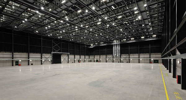 Pinewood Studios SS Roger Moore Picture 2