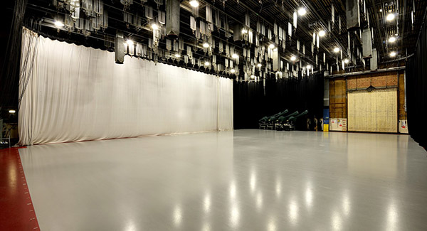 Pinewood Studios SS TV Studio One Picture 1