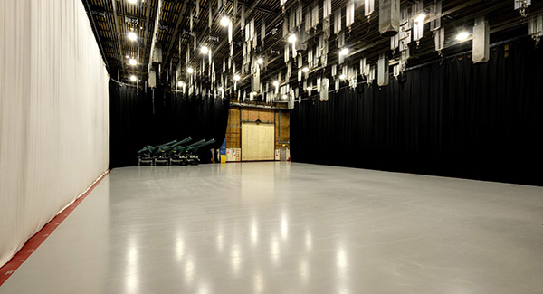 Pinewood Studios SS TV Studio One Picture 2