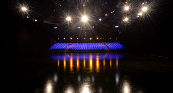 Pinewood Studios SS TV Studio Two Picture 2