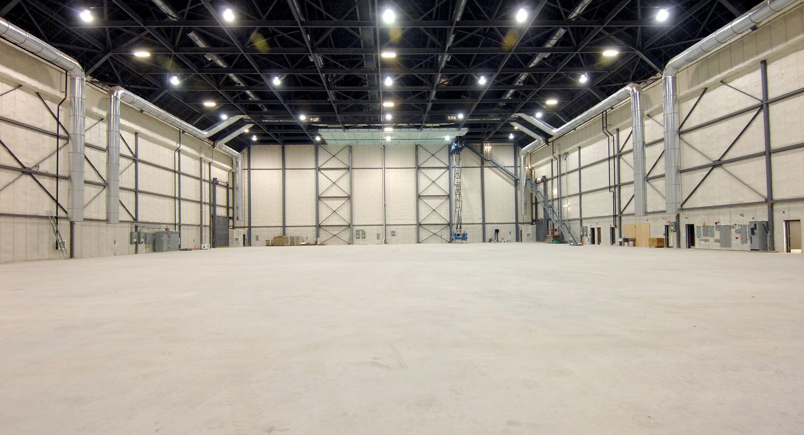 Pinewood Toronto Studios SS Stage 4 MEGA Picture 3