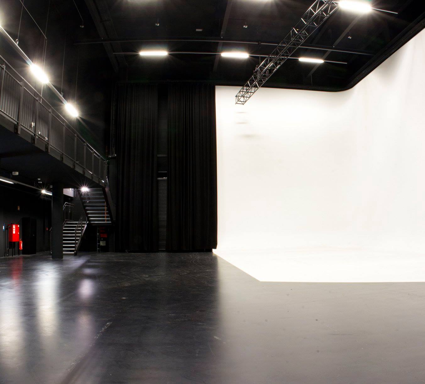 Eisbach Studios SS Studio 3 Picture 001
