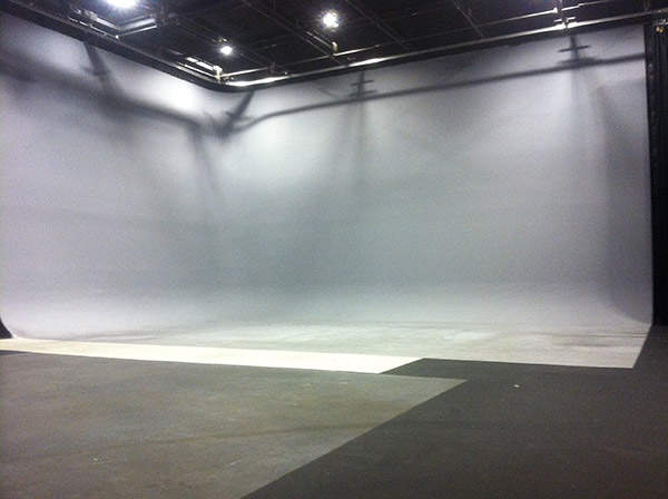 ShowBiz Studios SS Stage 4 Picture 1