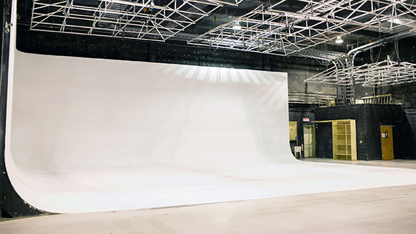 Grandé Studios LaSalle SS Studio A Picture 6
