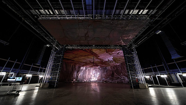 Warner Bros. Studios Leavesden SS V Stage Picture 001