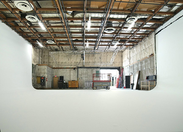 BLT Studios SS 4 Picture 3