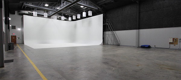 Spiderwood Studios 969 SS 1 Stage Picture 1