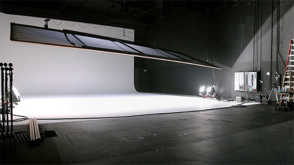 Thunder Studios SS 12 Picture 001