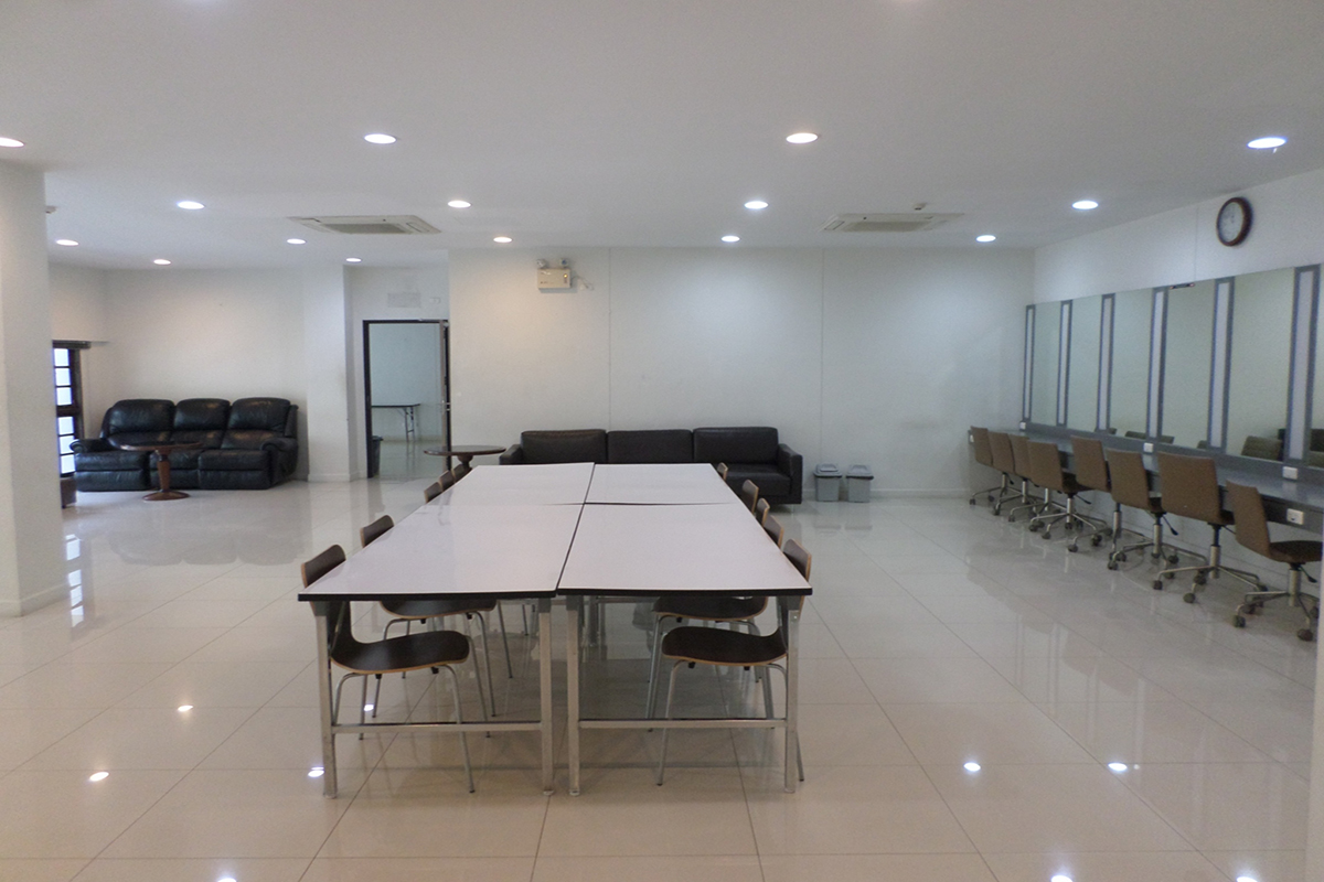 ACTS  SS  S1 RATCHADAMNOEN Picture 022