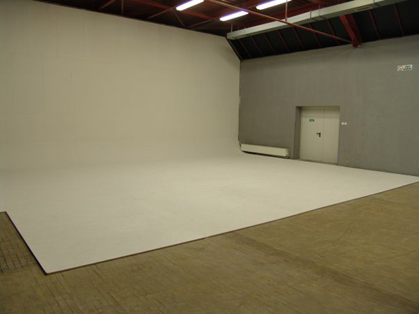 Studio Jinonice SS 2 Picture 3