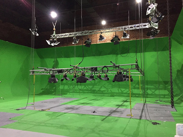 Loasur Studios SS 3 Picture 001