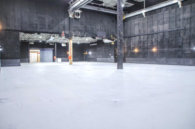 Tribro Studios Toronto SS 1 Picture 002