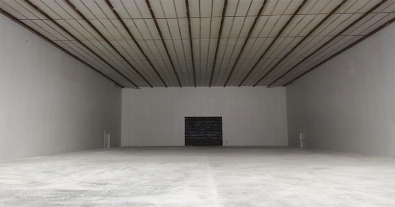 Bovingdon Airfield Studios SS Stage A Picture 001
