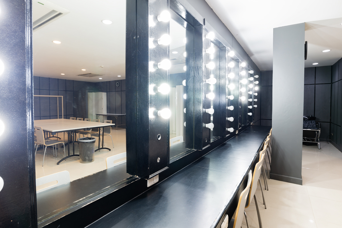 ACTS Studio SS S4 SUKHUMVIT PICTURES Picture 014