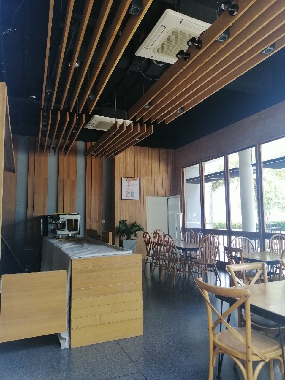 ACTS Studio SS S4 SUKHUMVIT PICTURES Picture 032