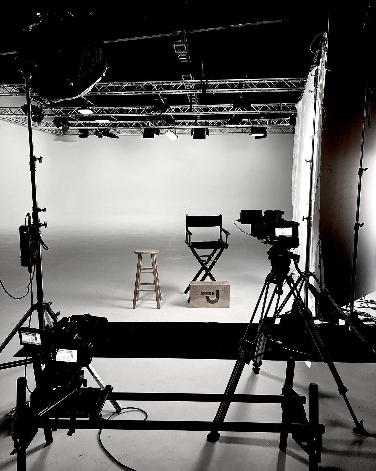 Bentonville Studios SS All Stages Picture 1