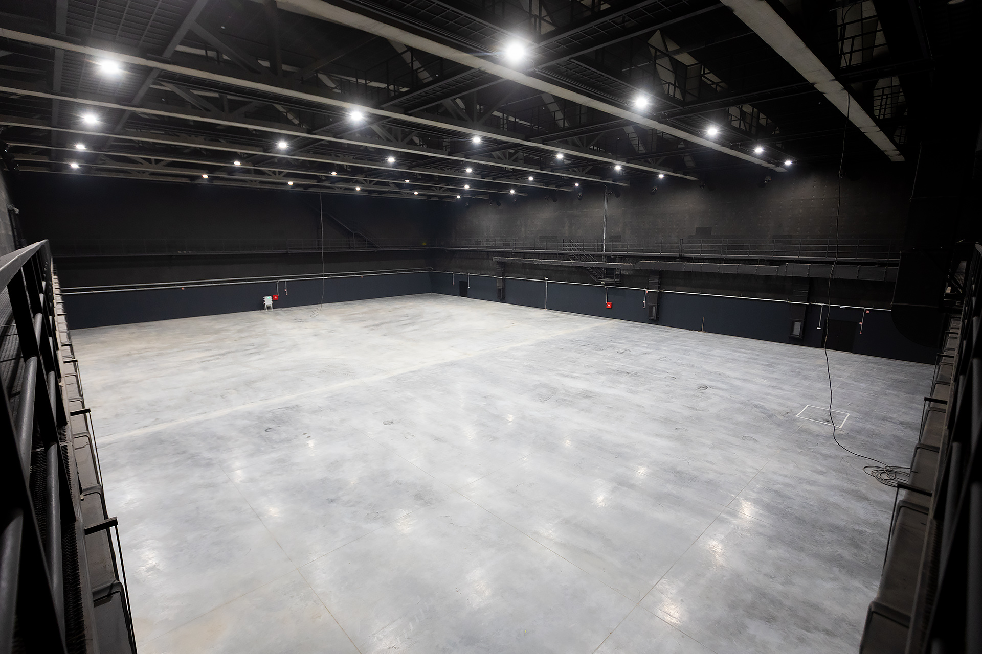 Firefly Studios SS 1 Picture 1