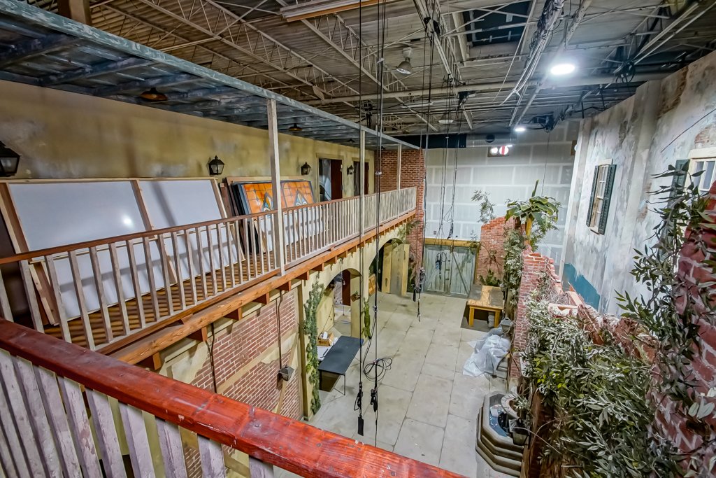 Electric Entertainment Studios SS 2 Picture 4