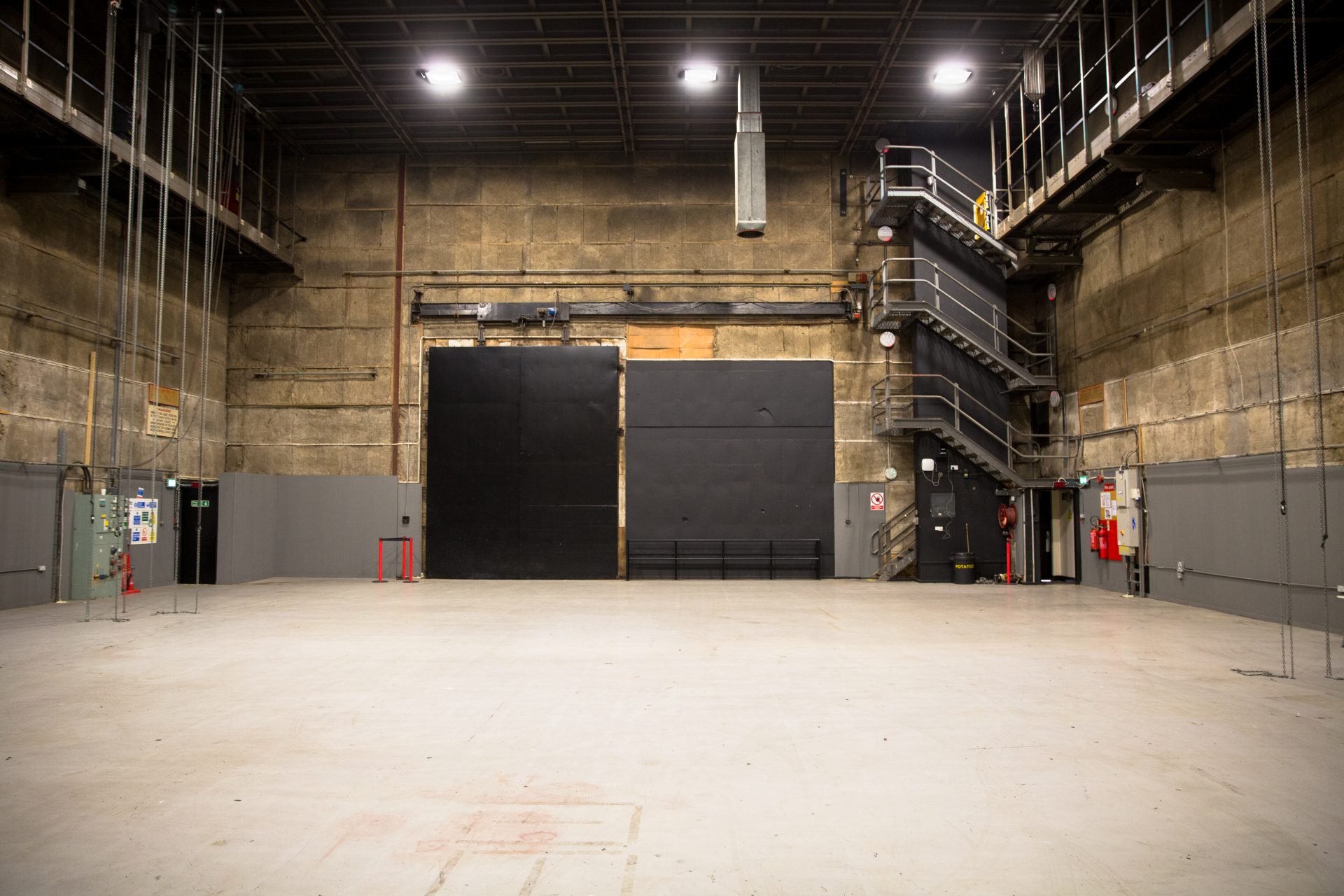 Elstree Studios SS Stage 7 Picture 003