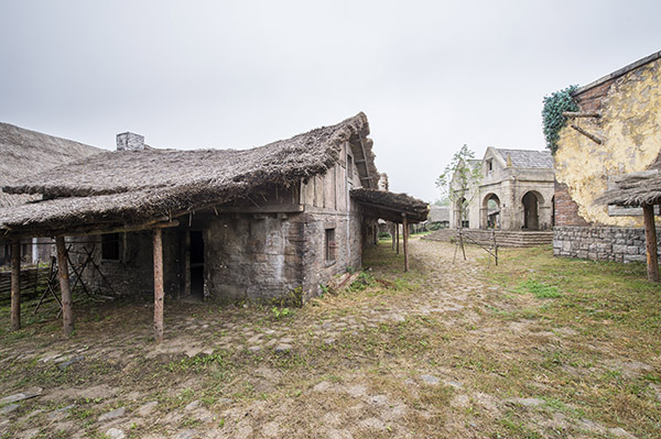 Korda Studios SA Medieval Town Picture 00013