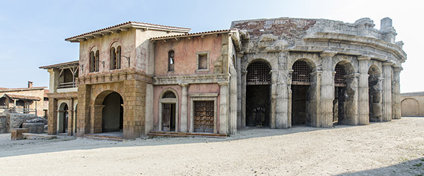 Korda Studios SA Renaissance Town Picture 00007