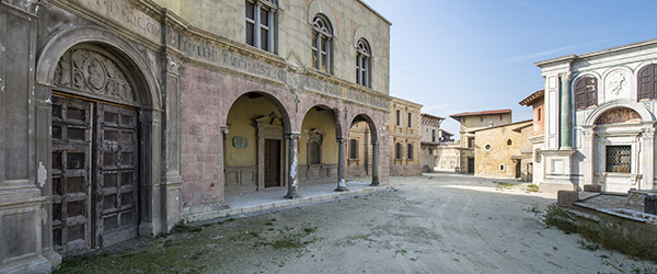 Korda Studios SA Renaissance Town Picture 00010