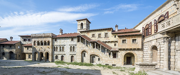 Korda Studios SA Renaissance Town Picture 00012