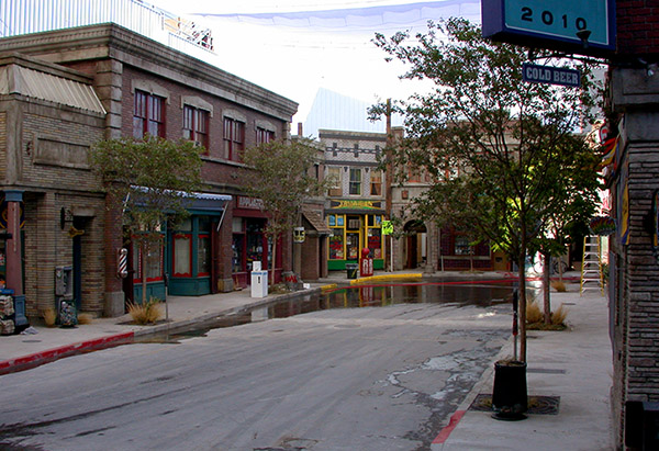 The Studios at Paramount SA Chicago Set Picture 3
