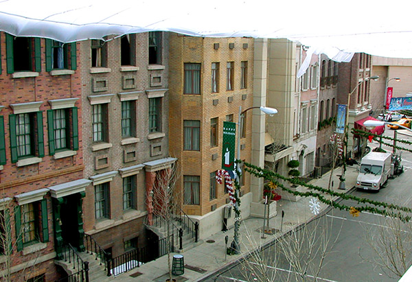 The Studios at Paramount SA Upper East Side Set Picture 2