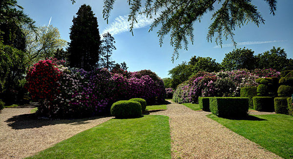 Pinewood Studios SA Heatherden Hall Exterior & Formal Gardens Picture 2