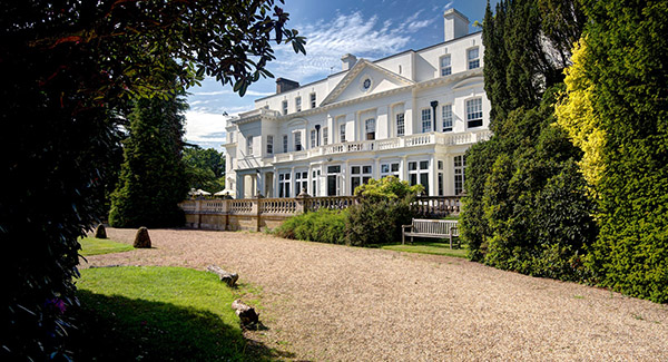 Pinewood Studios SA Heatherden Hall Exterior & Formal Gardens Picture 10