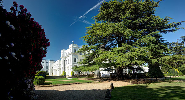 Pinewood Studios SA Heatherden Hall Exterior & Formal Gardens Picture 16
