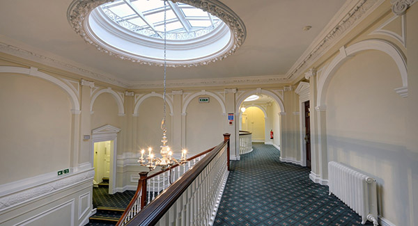 Pinewood Studios SA Picture Gallery & Hall Interiors Picture 5