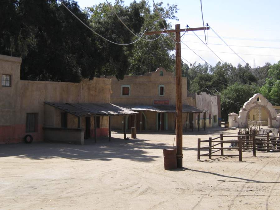 Melody Ranch SA Mexican : Spanish : European : Middle Eastern City Picture 15