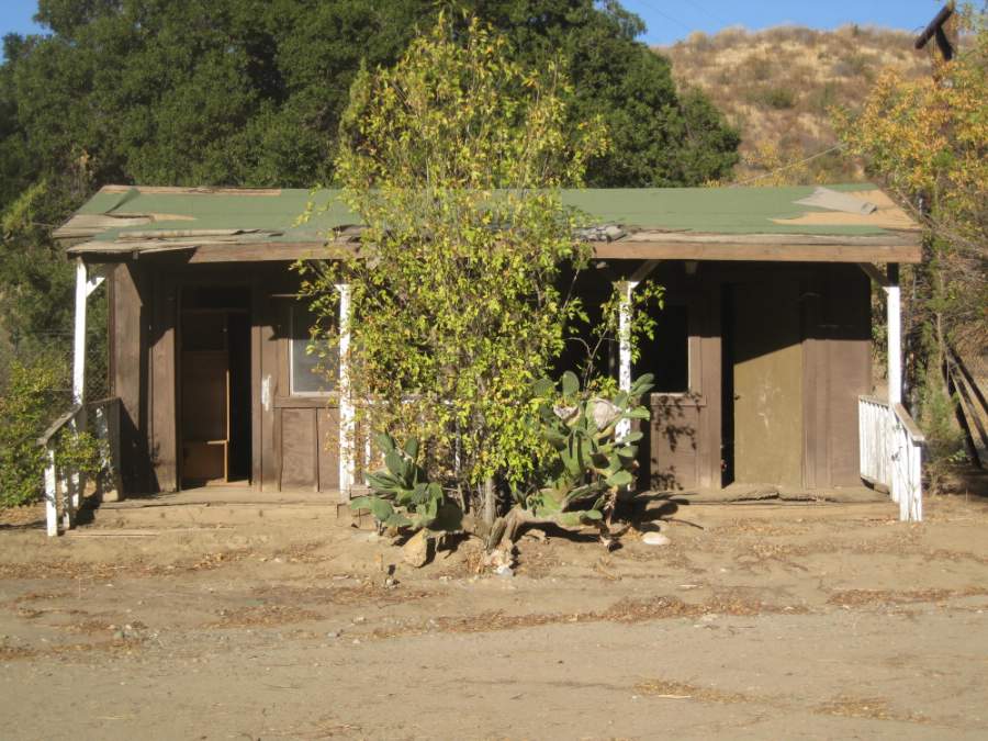 Melody Ranch SA Ranch : Farm Houses : Log Cabins & Barns Picture 16
