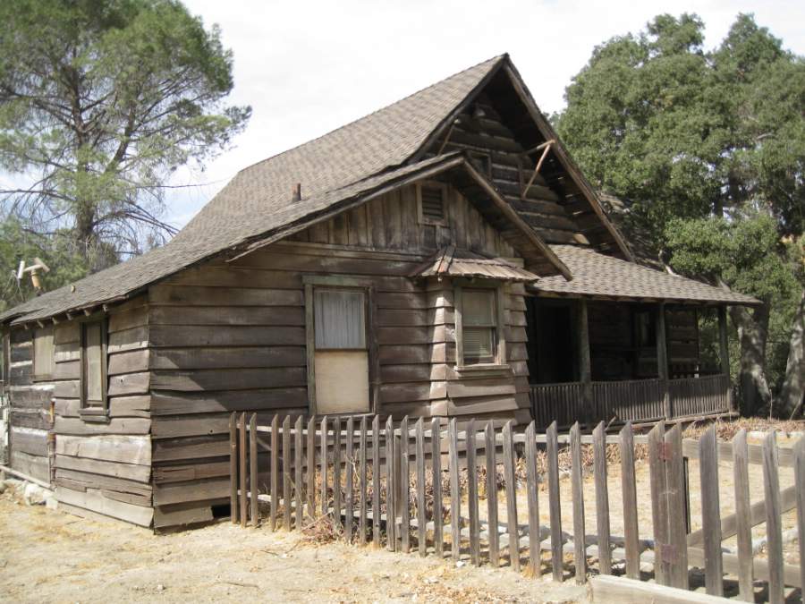 Melody Ranch SA Ranch : Farm Houses : Log Cabins & Barns Picture 18