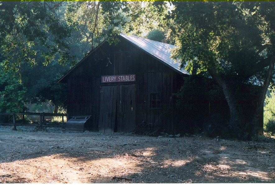 Melody Ranch SA Ranch : Farm Houses : Log Cabins & Barns Picture 28