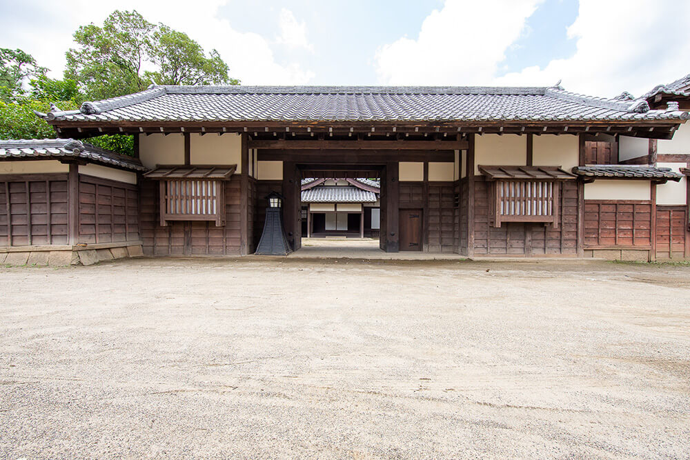 Shochiku Studios Kyoto SA ninjas or samurais old town : classic japanese village Picture 1
