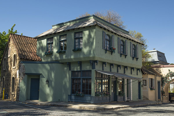 Universal Studios Lot SA Court Of Miracles Picture 4