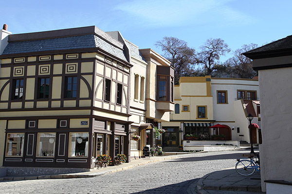 Universal Studios Lot SA European Street Picture 11
