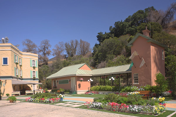 Universal Studios Lot SA Train Station Picture 7