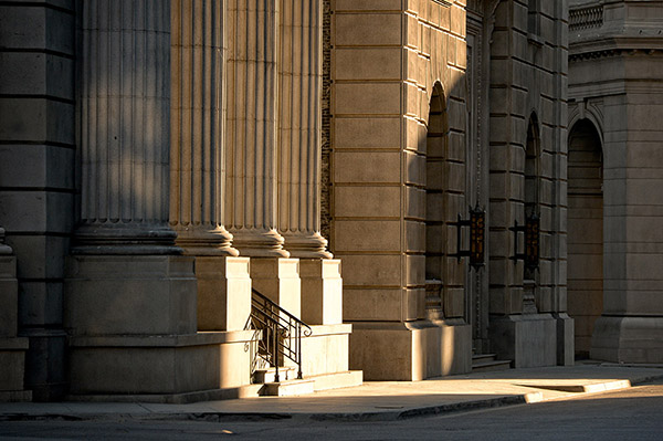 Universal Studios Lot SA Walll Street Picture 2