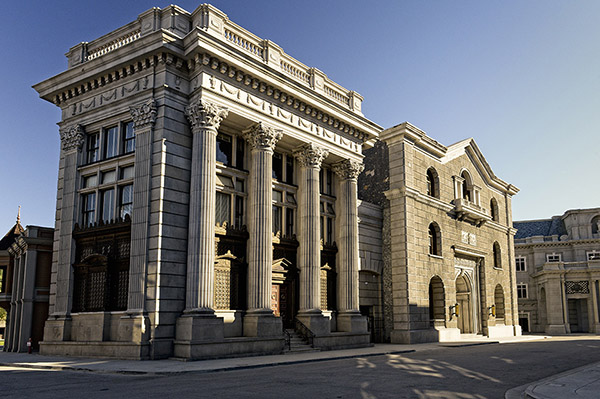 Universal Studios Lot SA Walll Street Picture 7