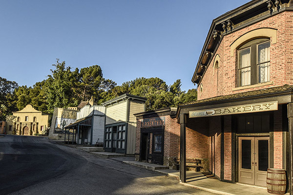 Universal Studios Lot SA Western Street Picture 3