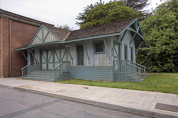 Warner Bros. Studios SA French St Picture 8