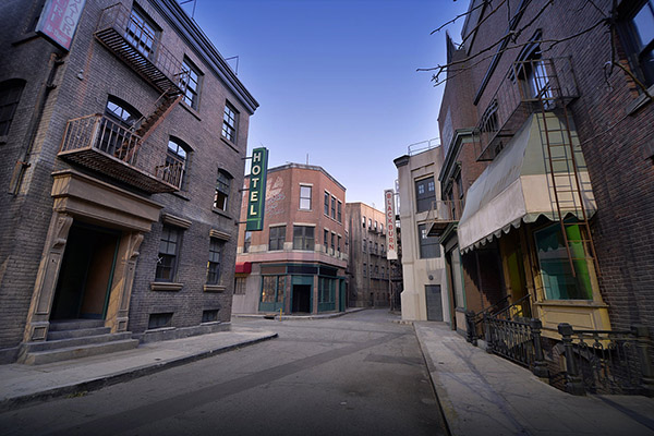 Warner Bros. Studios SA Hennesey St Picture 8