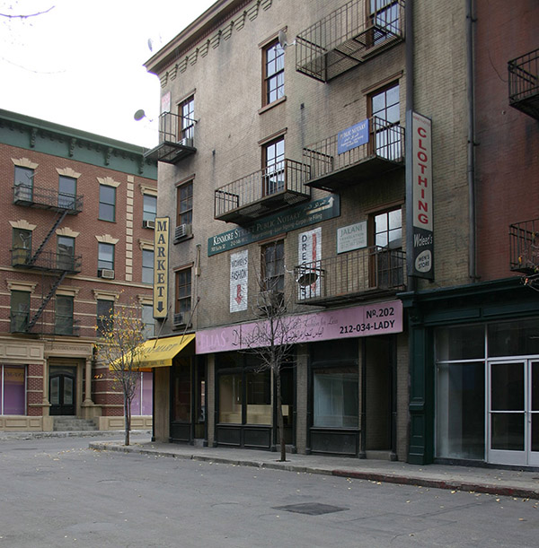 Warner Bros. Studios SA Hennesey St Picture 23