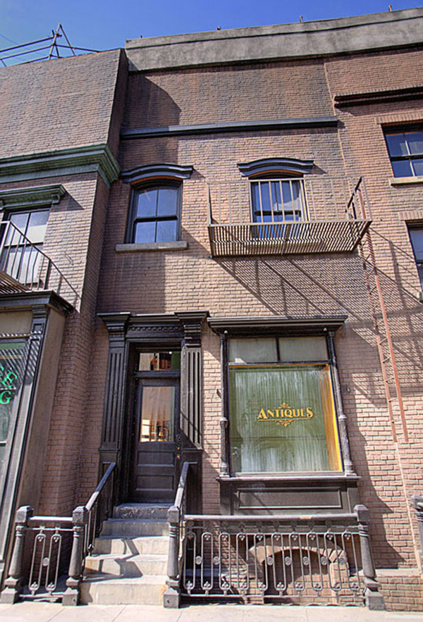 Warner Bros. Studios SA Hennesey St Picture 37