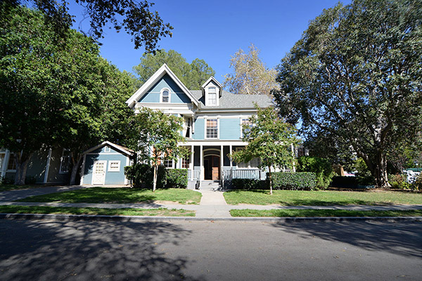 Warner Bros. Studios SA Midwest Business & Residential St Picture 16