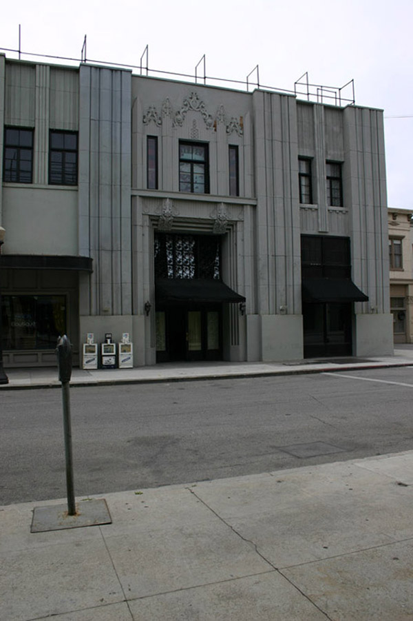 Warner Bros. Studios SA New York St Picture 11